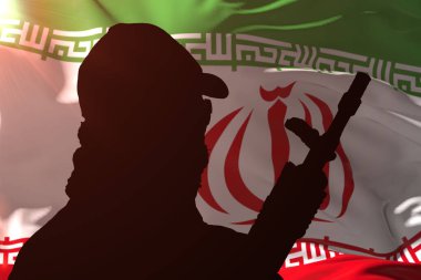 İran bayrağının arka planında dramatik ışıklandırmada silahlı bir adamın silüeti.