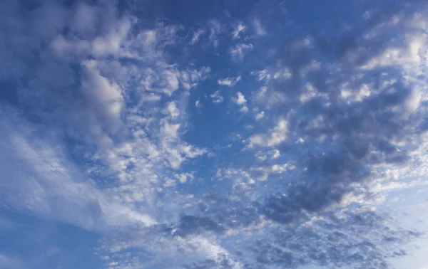 Awan dengan langit biru — Stok Foto