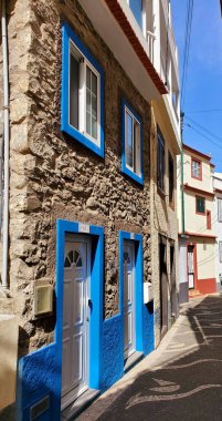 mavi pencereler, eski ev, yeniden inşa edilmiş ev, yerel konaklama, Jardim do Mar, 