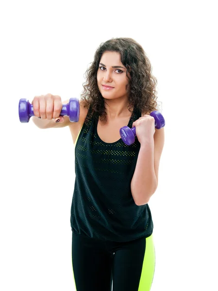 Mujer deportiva con pesadas mancuernas de acero — Foto de Stock