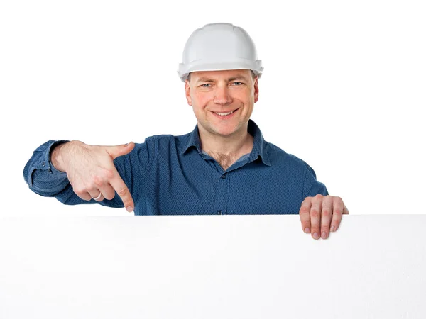 Un homme dans un casque de construction — Photo