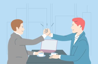 İş ekibi, birlikte çalışma, başarı, hedef başarı işbirliği konsepti. İş adamları, katipler, yöneticiler, ortaklar birlikte kutluyor. Ofiste takım işbirliği