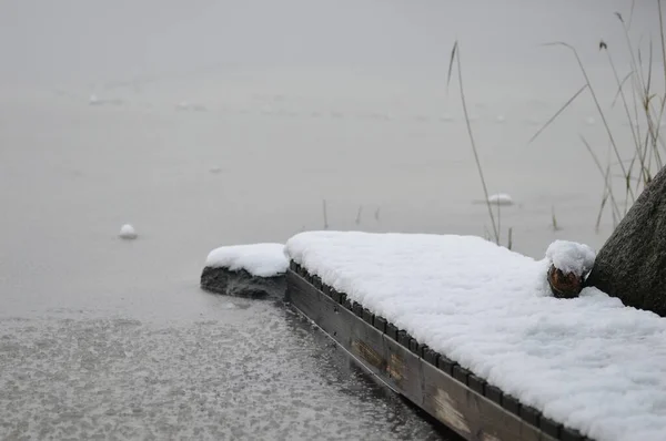 Foto Molo Coperto Neve Durante Stagione Invernale — Foto Stock