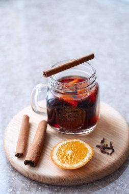 Sıcak içecek, çay, sıcak çay, kahve. Sıcak kahve, alkol, sıcak şarap.