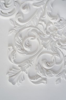 Lüks beyaz duvar Tasarım kısma sıva pervaz roccoco öğesi ile