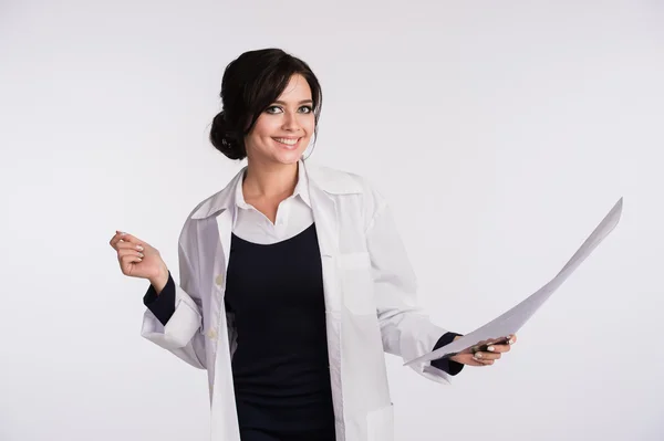 Doctora mirando radiografías. — Foto de Stock