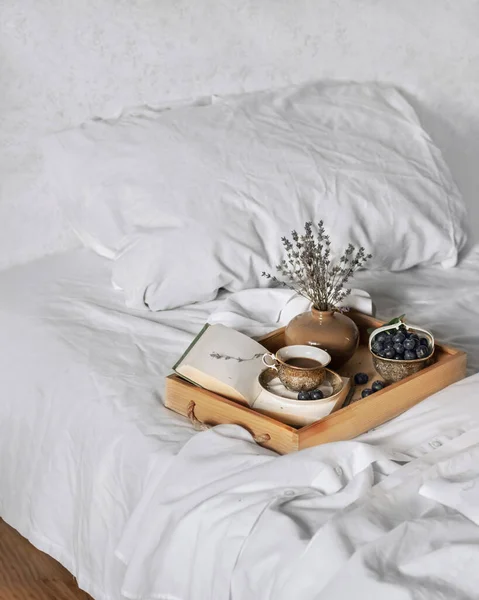 Atmosphere Romantic Morning Cup Coffee Opened Book Blueberries Wooden Tray — Stock Photo, Image