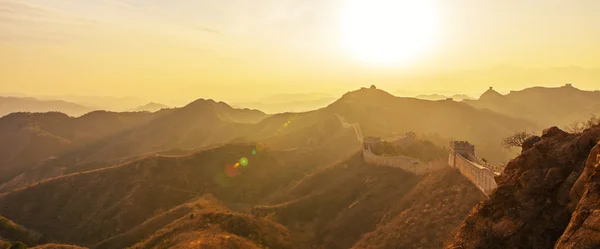 Majestoso grande parede de china — Fotografia de Stock