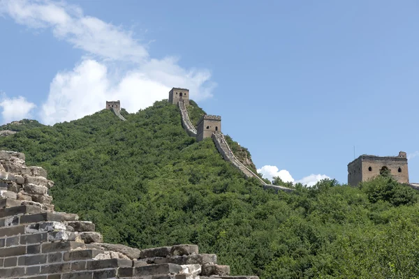 Beijing Great Wall in China, the majestic Great Wall, a symbol of China. — Stock Photo, Image