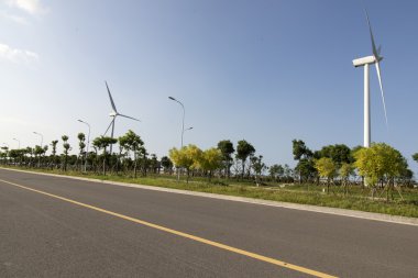 Otoban yol yel değirmenleri ile