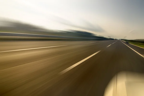 Otoyol içinde belgili tanımlık gelecek