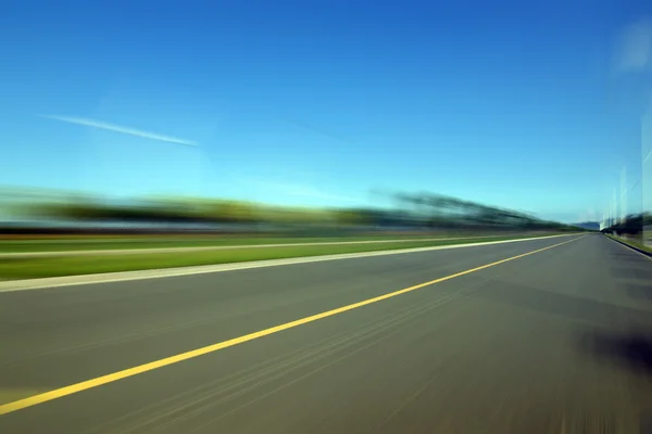 Estrada de velocidade difusa — Fotografia de Stock