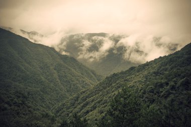 Asya dağlar manzara