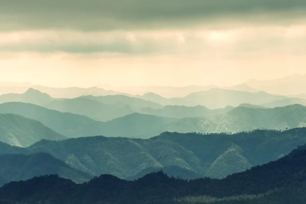 China ondulantes montañas — Foto de Stock