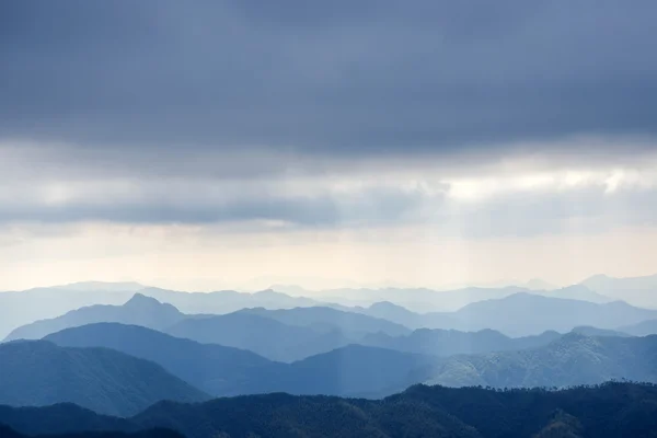 China ondulante montaña — Foto de Stock