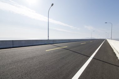 Deniz Köprüsü yol Çin