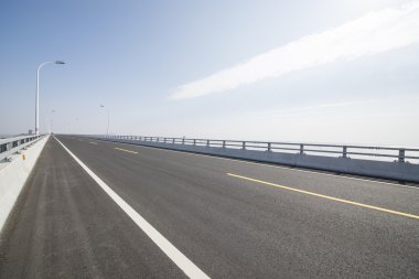 Deniz Köprüsü yol Çin