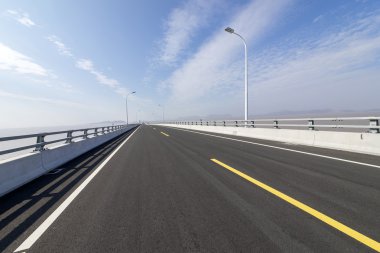 Deniz Köprüsü yol Çin