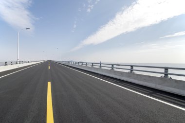 Deniz Köprüsü yol Çin