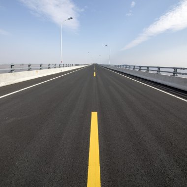 Deniz Köprüsü yol Çin