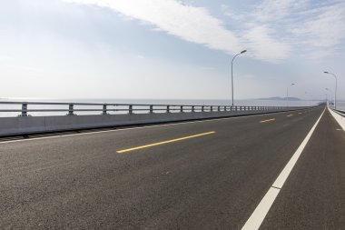 Deniz Köprüsü yol Çin