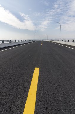 Deniz Köprüsü yol Çin