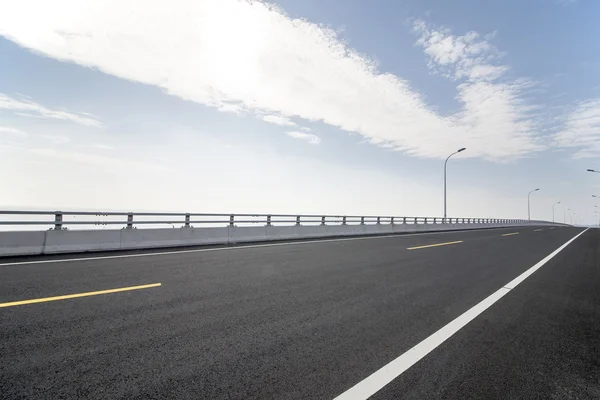 Estrada de ponte de mar — Fotografia de Stock