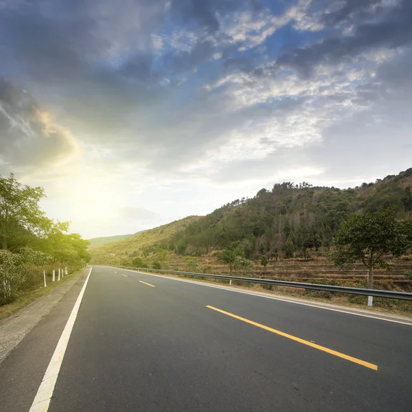 Güzel Çin yatay çekim