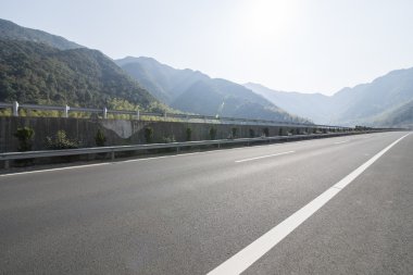 Güzel Çin yatay çekim