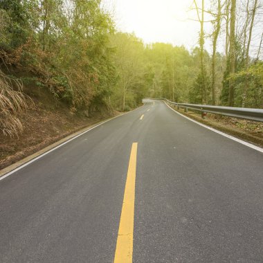 Dolambaçlı yol arka plan Çin
