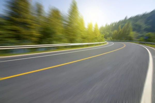 otoyol sarmal yolda günbatımı