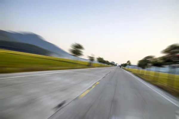 Strada con bella alba — Foto Stock