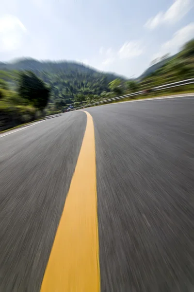 Estrada da estrada florestal — Fotografia de Stock