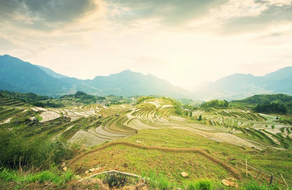 Sunrise in Terraced mountains — Stock Photo, Image