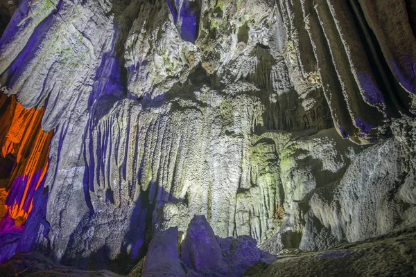 中国洞穴，岩溶地貌. — 图库照片