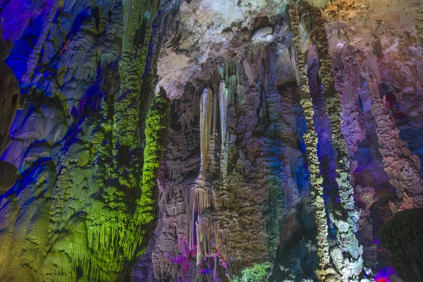 China caves karst landforms — Zdjęcie stockowe