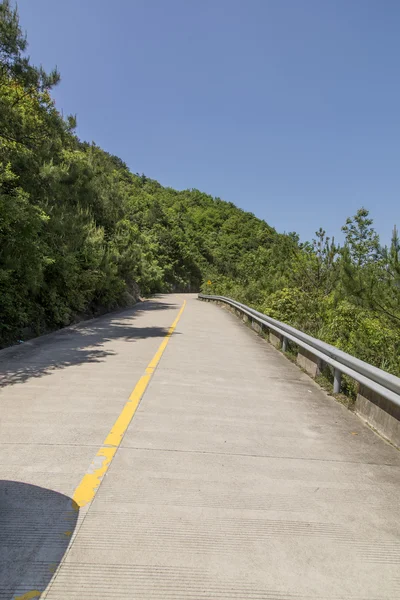 Εκκαθάριση βουνό road Κίνα — Φωτογραφία Αρχείου