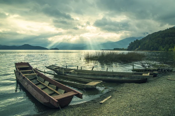 Lacs en bois en Chine "Lac lugu " — Photo