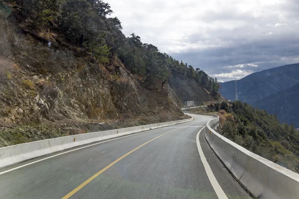 Fondo de carretera y montaña —  Fotos de Stock