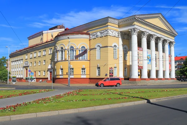 Das regionale Theater in Kaliningrad — Stockfoto