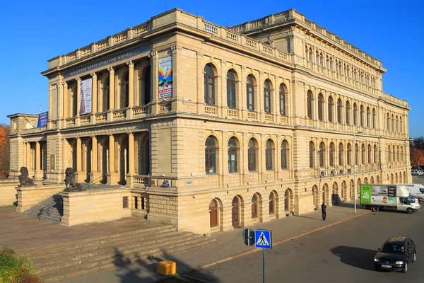 Königsberg Satım, mimari tarzı Neo-Rönesans