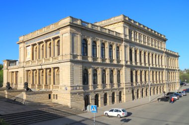 Koenigsberg Satım, Neo-Rönesans mimari tarzı