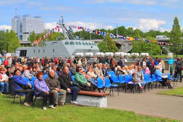İzleyicilere büyük Petro çıkabilir