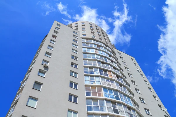 Modern high rise building — Stock Photo, Image