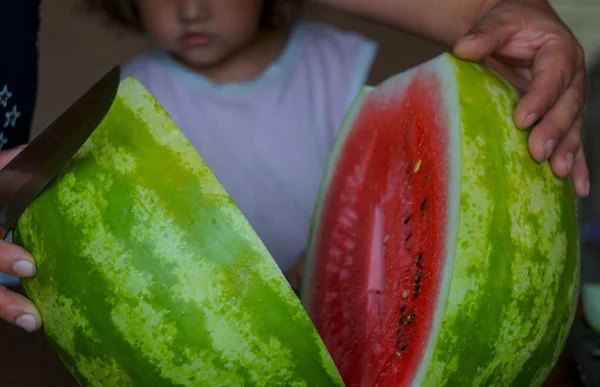 Watermelon Cut Large Knife Large Watermelon — Fotografia de Stock