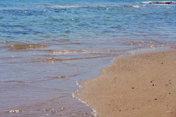 Ondas Claras Praia Tropical Areia Creta Grécia — Fotografia de Stock