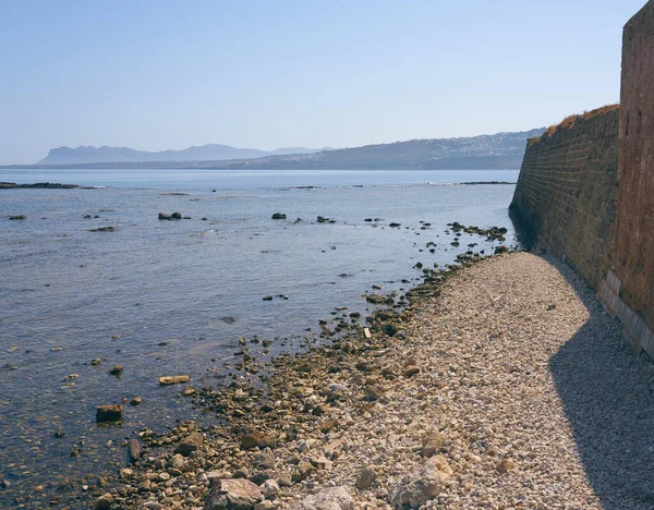 Girit Teki Ege Denizi Kıyısında Arka Planda Bir Ufuk Var — Stok fotoğraf