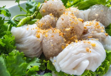 Sagopa Kajmer domuz eti ve haşlanmış pirinç-cilt köfte.