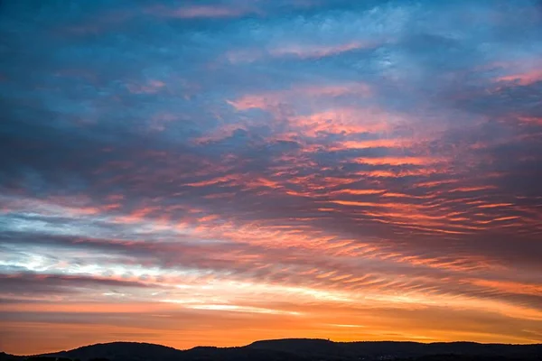 Красочное Небо Восход Солнца Природный Ландшафт Атмосферы Солнечный Свет — стоковое фото