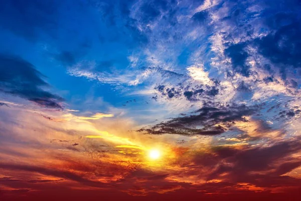Colorful Sky Sun Clouds Altitude Religious Background — Stock Photo, Image
